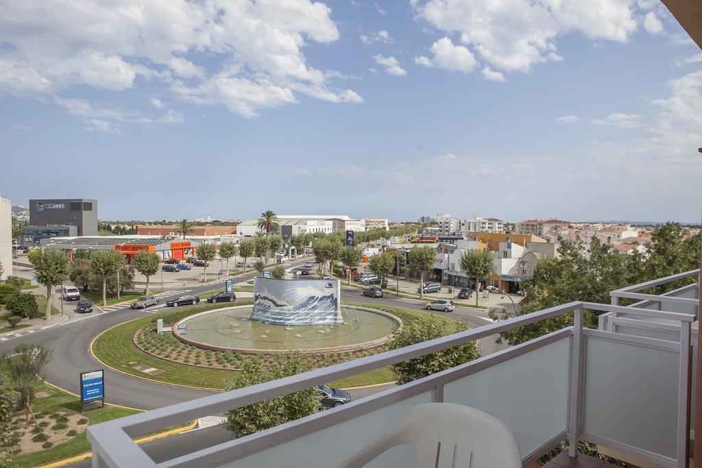 Hotel Silvia Empuriabrava Esterno foto